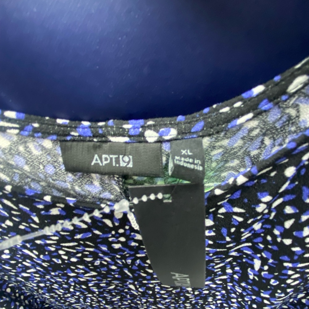 Apt. 9 Black and Blue Abstract Print Blouse